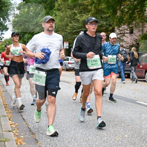 21.09.2025 - PSD Bank Halbmarathon Dr. Thomas Lammeyer http://msf.ph/oto/8926595 21.09.2025 10:45:57 Laufen 2717, 2433, 2878, 239, 1764, 1763, 3166, 4915 meine-sportfotos.de