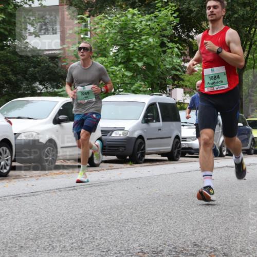 21.09.2025 - PSD Bank Halbmarathon Luisa Fischer http://msf.ph/oto/8926821 21.09.2025 11:31:12 Laufen 2269, 1884, 8418 meine-sportfotos.de