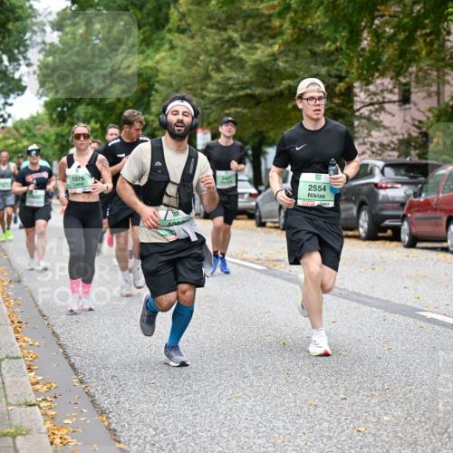 21.09.2025 - PSD Bank Halbmarathon Dr. Thomas Lammeyer http://msf.ph/oto/8927010 21.09.2025 10:46:25 Laufen 1075, 103, 3467, 2554 meine-sportfotos.de