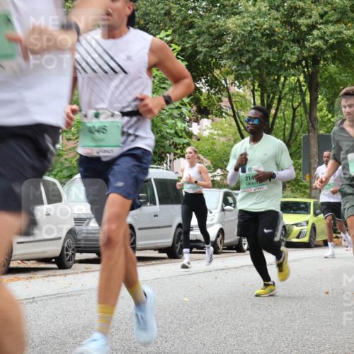 21.09.2025 - PSD Bank Halbmarathon Luisa Fischer http://msf.ph/oto/8927172 21.09.2025 11:33:07 Laufen 44445, 18, 214, 3928, 1804 meine-sportfotos.de