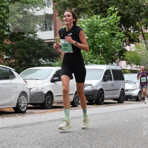 21.09.2025 - PSD Bank Halbmarathon Luisa Fischer http://msf.ph/oto/8927201 21.09.2025 11:33:18 Laufen 1593, 8418 meine-sportfotos.de