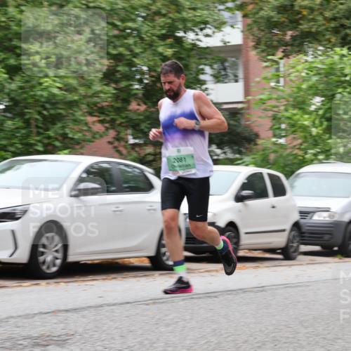 21.09.2025 - PSD Bank Halbmarathon Luisa Fischer http://msf.ph/oto/8927246 21.09.2025 11:33:37 Laufen 2081 meine-sportfotos.de