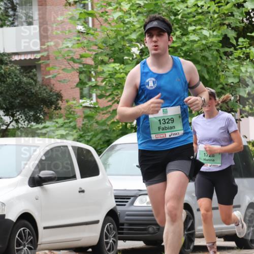 21.09.2025 - PSD Bank Halbmarathon Luisa Fischer http://msf.ph/oto/8927397 21.09.2025 11:34:21 Laufen 1329, 1728, 3418 meine-sportfotos.de