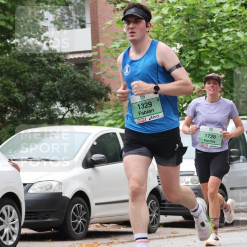 21.09.2025 - PSD Bank Halbmarathon Luisa Fischer http://msf.ph/oto/8927400 21.09.2025 11:34:22 Laufen 1329, 1728, 6418 meine-sportfotos.de