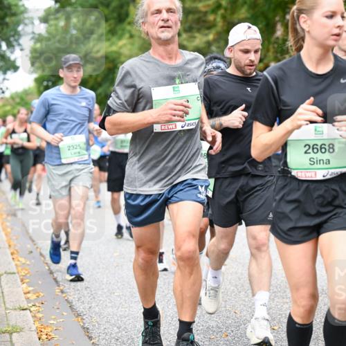 21.09.2025 - PSD Bank Halbmarathon Dr. Thomas Lammeyer http://msf.ph/oto/8927441 21.09.2025 10:46:53 Laufen 2325, 2668 meine-sportfotos.de