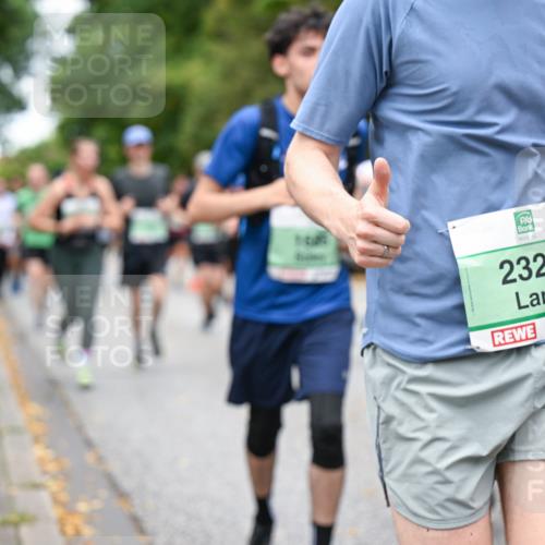 21.09.2025 - PSD Bank Halbmarathon Dr. Thomas Lammeyer http://msf.ph/oto/8927473 21.09.2025 10:46:55 Laufen 2325 meine-sportfotos.de