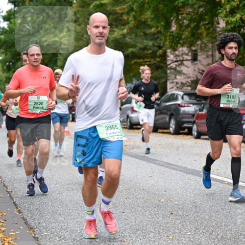 21.09.2025 - PSD Bank Halbmarathon Dr. Thomas Lammeyer http://msf.ph/oto/8927810 21.09.2025 10:47:19 Laufen 2520, 3955, 3182 meine-sportfotos.de