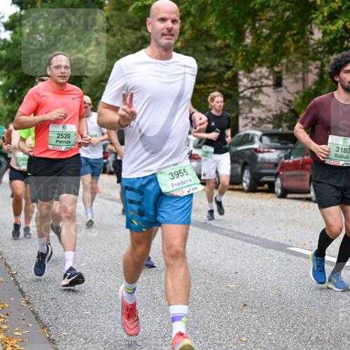 21.09.2025 - PSD Bank Halbmarathon Dr. Thomas Lammeyer http://msf.ph/oto/8927813 21.09.2025 10:47:20 Laufen 246, 2520, 3955, 3182 meine-sportfotos.de
