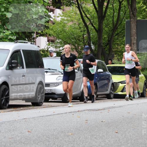 21.09.2025 - PSD Bank Halbmarathon Luisa Fischer http://msf.ph/oto/8928080 21.09.2025 11:37:56 Laufen 2993, 3418, 1983, 2214, 121 meine-sportfotos.de