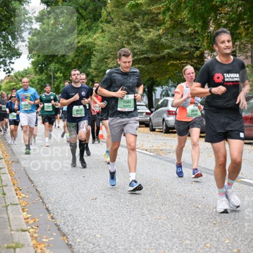 21.09.2025 - PSD Bank Halbmarathon Dr. Thomas Lammeyer http://msf.ph/oto/8928082 21.09.2025 10:47:41 Laufen 1585, 1696, 2613, 3910, 34915 meine-sportfotos.de