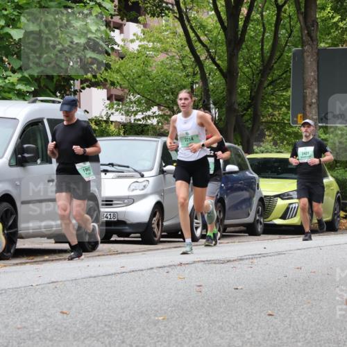 21.09.2025 - PSD Bank Halbmarathon Luisa Fischer http://msf.ph/oto/8928088 21.09.2025 11:37:57 Laufen 1983, 3418, 2214, 2421 meine-sportfotos.de