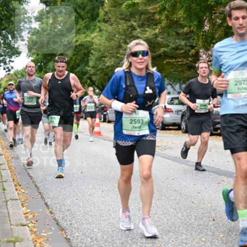 21.09.2025 - PSD Bank Halbmarathon Dr. Thomas Lammeyer http://msf.ph/oto/8928185 21.09.2025 10:47:47 Laufen 1072, 2986, 1211, 2593, 2972 meine-sportfotos.de