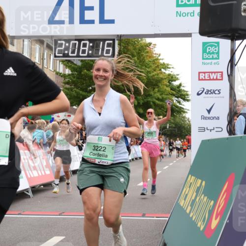 21.09.2025 - PSD Bank Halbmarathon Strokosch-Dieckow http://msf.ph/oto/8928209 21.09.2025 12:07:39 Ziel 1686, 2532, 2864, 2942, 2949, 3065, 3222, 3393, 3407, 4003 meine-sportfotos.de