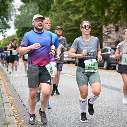 21.09.2025 - PSD Bank Halbmarathon Dr. Thomas Lammeyer http://msf.ph/oto/8928287 21.09.2025 10:47:52 Laufen 19, 24, 22, 1432, 3189 meine-sportfotos.de