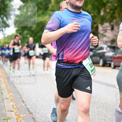 21.09.2025 - PSD Bank Halbmarathon Dr. Thomas Lammeyer http://msf.ph/oto/8928307 21.09.2025 10:47:53 Laufen 19, 2026, 226, 1432 meine-sportfotos.de