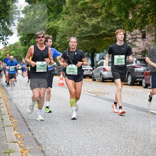 21.09.2025 - PSD Bank Halbmarathon Dr. Thomas Lammeyer http://msf.ph/oto/8928340 21.09.2025 10:47:55 Laufen 2885, 2841, 2574, 9, 2517, 4915 meine-sportfotos.de
