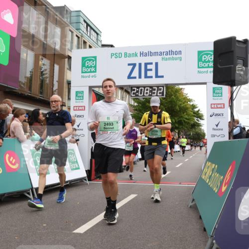 21.09.2025 - PSD Bank Halbmarathon Strokosch-Dieckow http://msf.ph/oto/8928366 21.09.2025 12:07:56 Ziel 2493, 2956, 3396, 3729, 3746, 3910, 3948, 3975 meine-sportfotos.de