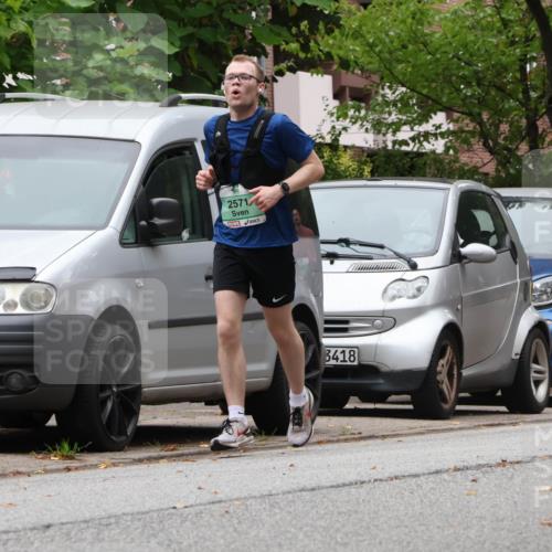 21.09.2025 - PSD Bank Halbmarathon Luisa Fischer http://msf.ph/oto/8928398 21.09.2025 11:39:05 Laufen 2571, 3418, 3941 meine-sportfotos.de
