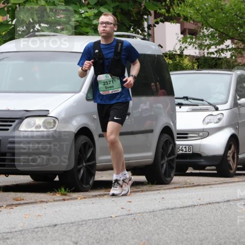 21.09.2025 - PSD Bank Halbmarathon Luisa Fischer http://msf.ph/oto/8928402 21.09.2025 11:39:06 Laufen 2571, 3418, 3941 meine-sportfotos.de