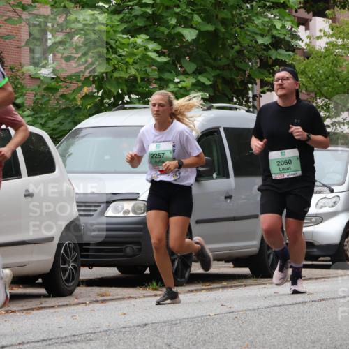 21.09.2025 - PSD Bank Halbmarathon Luisa Fischer http://msf.ph/oto/8928424 21.09.2025 11:39:09 Laufen 3055, 2257, 2060 meine-sportfotos.de