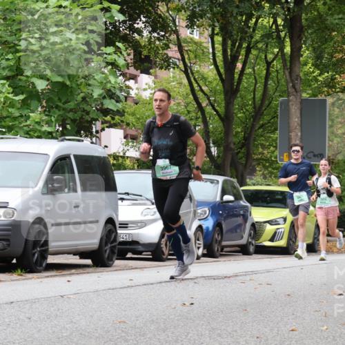 21.09.2025 - PSD Bank Halbmarathon Luisa Fischer http://msf.ph/oto/8928696 21.09.2025 11:42:13 Laufen 3418, 3967, 2401, 305, 2275 meine-sportfotos.de