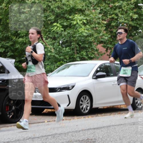 21.09.2025 - PSD Bank Halbmarathon Luisa Fischer http://msf.ph/oto/8928729 21.09.2025 11:42:19 Laufen 180110, 2401 meine-sportfotos.de
