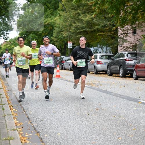 21.09.2025 - PSD Bank Halbmarathon Dr. Thomas Lammeyer http://msf.ph/oto/8928765 21.09.2025 10:48:22 Laufen 1300, 3996, 2647, 2884, 4050, 4915 meine-sportfotos.de