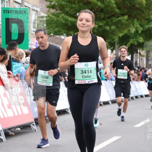 21.09.2025 - PSD Bank Halbmarathon Strokosch-Dieckow http://msf.ph/oto/8928792 21.09.2025 12:08:50 Ziel 1332, 1442, 1636, 2644, 3223, 3261, 3414, 3506, 3794 meine-sportfotos.de