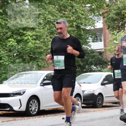 21.09.2025 - PSD Bank Halbmarathon Luisa Fischer http://msf.ph/oto/8928818 21.09.2025 11:43:54 Laufen 3903, 2451, 2952 meine-sportfotos.de