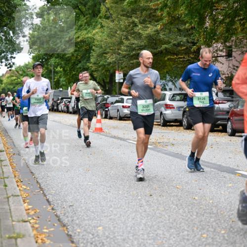 21.09.2025 - PSD Bank Halbmarathon Dr. Thomas Lammeyer http://msf.ph/oto/8928866 21.09.2025 10:48:28 Laufen 1552, 3201, 3126 meine-sportfotos.de