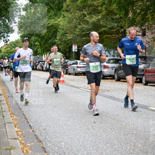 21.09.2025 - PSD Bank Halbmarathon Dr. Thomas Lammeyer http://msf.ph/oto/8928868 21.09.2025 10:48:28 Laufen 1552, 3542, 3201, 3126, 3975 meine-sportfotos.de