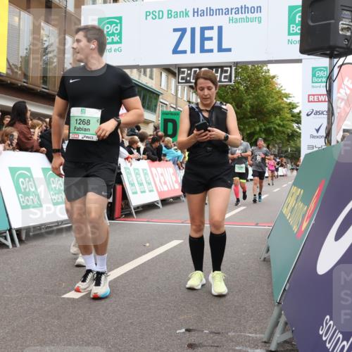 21.09.2025 - PSD Bank Halbmarathon Strokosch-Dieckow http://msf.ph/oto/8928870 21.09.2025 12:09:05 Ziel 1267, 1268, 1729, 1730, 1954, 2643, 3273, 3274, 3983 meine-sportfotos.de