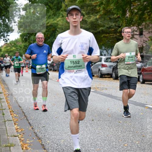 21.09.2025 - PSD Bank Halbmarathon Dr. Thomas Lammeyer http://msf.ph/oto/8928932 21.09.2025 10:48:31 Laufen 1193, 1552, 3542 meine-sportfotos.de