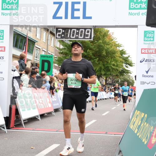 21.09.2025 - PSD Bank Halbmarathon Strokosch-Dieckow http://msf.ph/oto/8929038 21.09.2025 12:09:33 Ziel 3008, 3145, 3230, 3232 meine-sportfotos.de