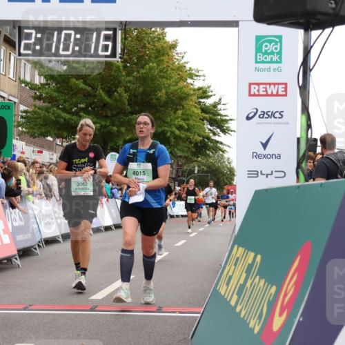 21.09.2025 - PSD Bank Halbmarathon Strokosch-Dieckow http://msf.ph/oto/8929101 21.09.2025 12:09:40 Ziel 2576, 3062, 3063, 3145, 3230, 4015 meine-sportfotos.de