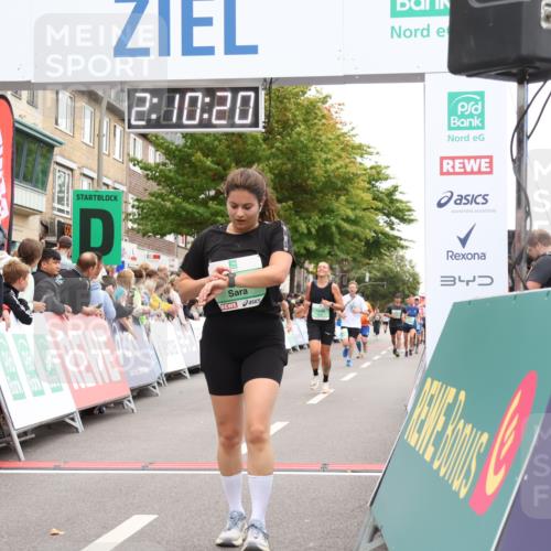 21.09.2025 - PSD Bank Halbmarathon Strokosch-Dieckow http://msf.ph/oto/8929136 21.09.2025 12:09:44 Ziel 1690, 2576, 3062, 3063, 3145, 3196, 3230, 4015 meine-sportfotos.de