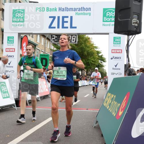 21.09.2025 - PSD Bank Halbmarathon Strokosch-Dieckow http://msf.ph/oto/8929201 21.09.2025 12:09:51 Ziel 1175, 1200, 1690, 2363, 2784, 3196, 3325, 4035 meine-sportfotos.de
