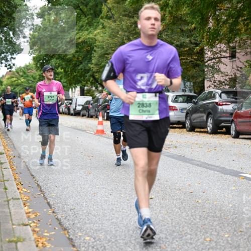 21.09.2025 - PSD Bank Halbmarathon Dr. Thomas Lammeyer http://msf.ph/oto/8929203 21.09.2025 10:48:49 Laufen 1727, 2838, 4915 meine-sportfotos.de