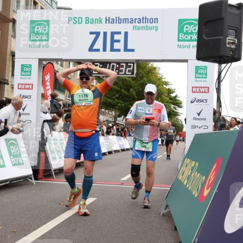 21.09.2025 - PSD Bank Halbmarathon Strokosch-Dieckow http://msf.ph/oto/8929244 21.09.2025 12:09:55 Ziel 1175, 1200, 1606, 2363, 2784, 3325, 4035 meine-sportfotos.de