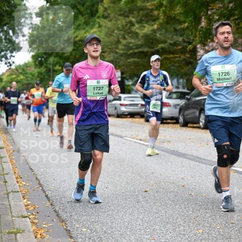 21.09.2025 - PSD Bank Halbmarathon Dr. Thomas Lammeyer http://msf.ph/oto/8929250 21.09.2025 10:48:51 Laufen 5, 1727, 2211, 1726 meine-sportfotos.de