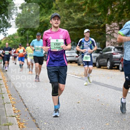 21.09.2025 - PSD Bank Halbmarathon Dr. Thomas Lammeyer http://msf.ph/oto/8929256 21.09.2025 10:48:51 Laufen 1727, 26 meine-sportfotos.de