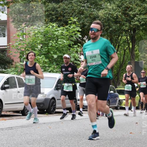 21.09.2025 - PSD Bank Halbmarathon Luisa Fischer http://msf.ph/oto/8929326 21.09.2025 11:47:32 Laufen 1042, 2660, 34, 2490, 2248, 2740, 3198 meine-sportfotos.de