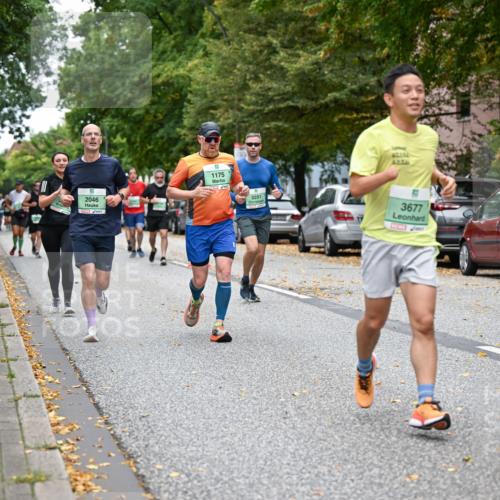 21.09.2025 - PSD Bank Halbmarathon Dr. Thomas Lammeyer http://msf.ph/oto/8929350 21.09.2025 10:48:55 Laufen 2046, 1175, 3251, 3677, 4915 meine-sportfotos.de