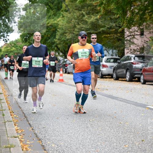 21.09.2025 - PSD Bank Halbmarathon Dr. Thomas Lammeyer http://msf.ph/oto/8929366 21.09.2025 10:48:56 Laufen 3336, 2046, 1175, 1300 meine-sportfotos.de