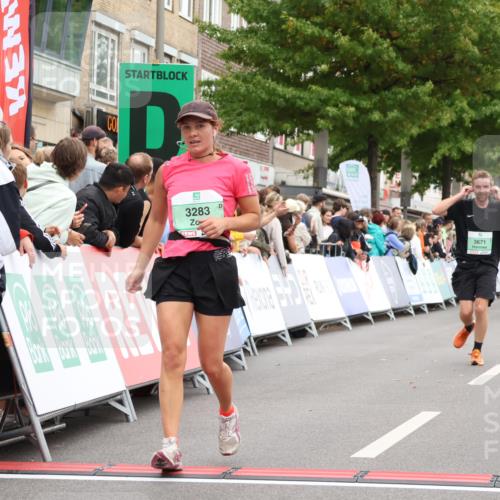 21.09.2025 - PSD Bank Halbmarathon Strokosch-Dieckow http://msf.ph/oto/8929395 21.09.2025 12:10:19 Ziel 2764, 3283, 3671 meine-sportfotos.de