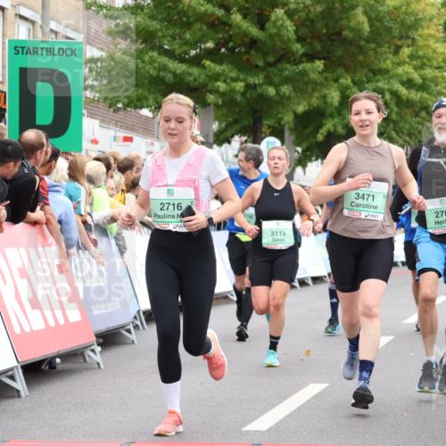 21.09.2025 - PSD Bank Halbmarathon Strokosch-Dieckow http://msf.ph/oto/8929450 21.09.2025 12:10:27 Ziel 1117, 1118, 1120, 2716, 2781, 3119, 3471, 3671, 3963 meine-sportfotos.de