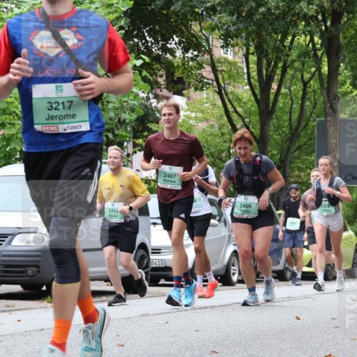 21.09.2025 - PSD Bank Halbmarathon Luisa Fischer http://msf.ph/oto/8929563 21.09.2025 11:48:16 Laufen 3217, 1711, 1, 2467, 2466, 3418, 2337, 2373, 2473, 3961 meine-sportfotos.de