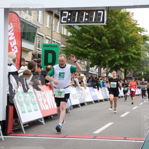 21.09.2025 - PSD Bank Halbmarathon Strokosch-Dieckow http://msf.ph/oto/8929569 21.09.2025 12:10:41 Ziel 2603, 3029, 3069, 3446, 3711 meine-sportfotos.de
