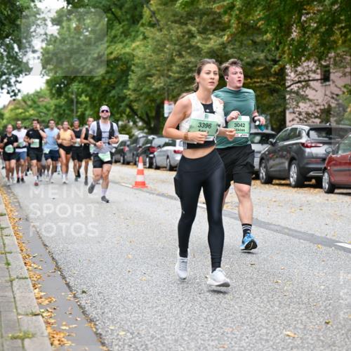21.09.2025 - PSD Bank Halbmarathon Dr. Thomas Lammeyer http://msf.ph/oto/8929596 21.09.2025 10:49:10 Laufen 3396, 3042, 4915 meine-sportfotos.de