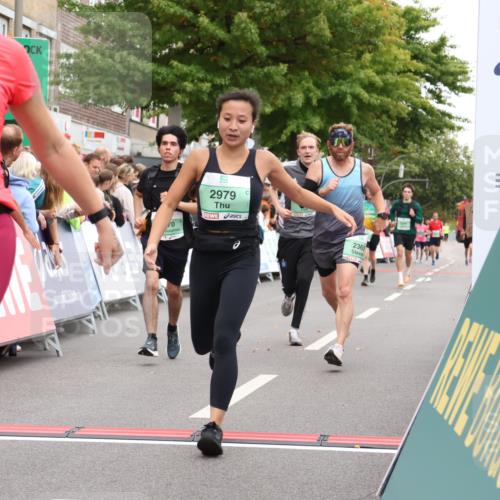 21.09.2025 - PSD Bank Halbmarathon Strokosch-Dieckow http://msf.ph/oto/8929614 21.09.2025 12:10:47 Ziel 1642, 1670, 2365, 2979, 3029, 3069, 3446 meine-sportfotos.de